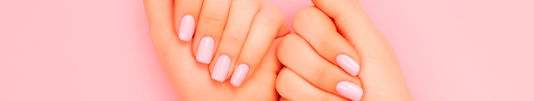 Unhas Fracas? Veja como adotar uma rotina de nail care