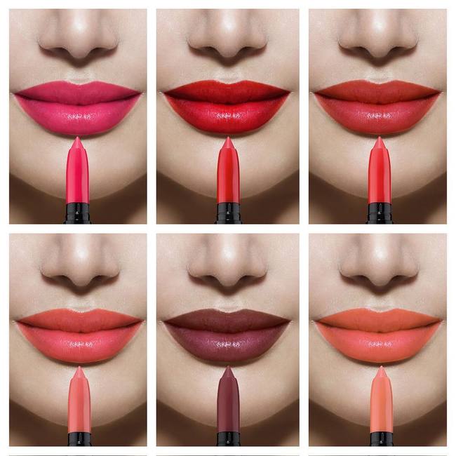 LIP OUTFIT